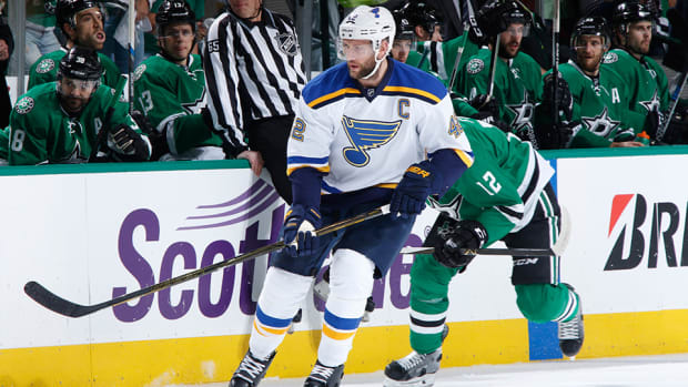 david-backes-blues-overtime-winner-game-2-stars-birthday.jpg